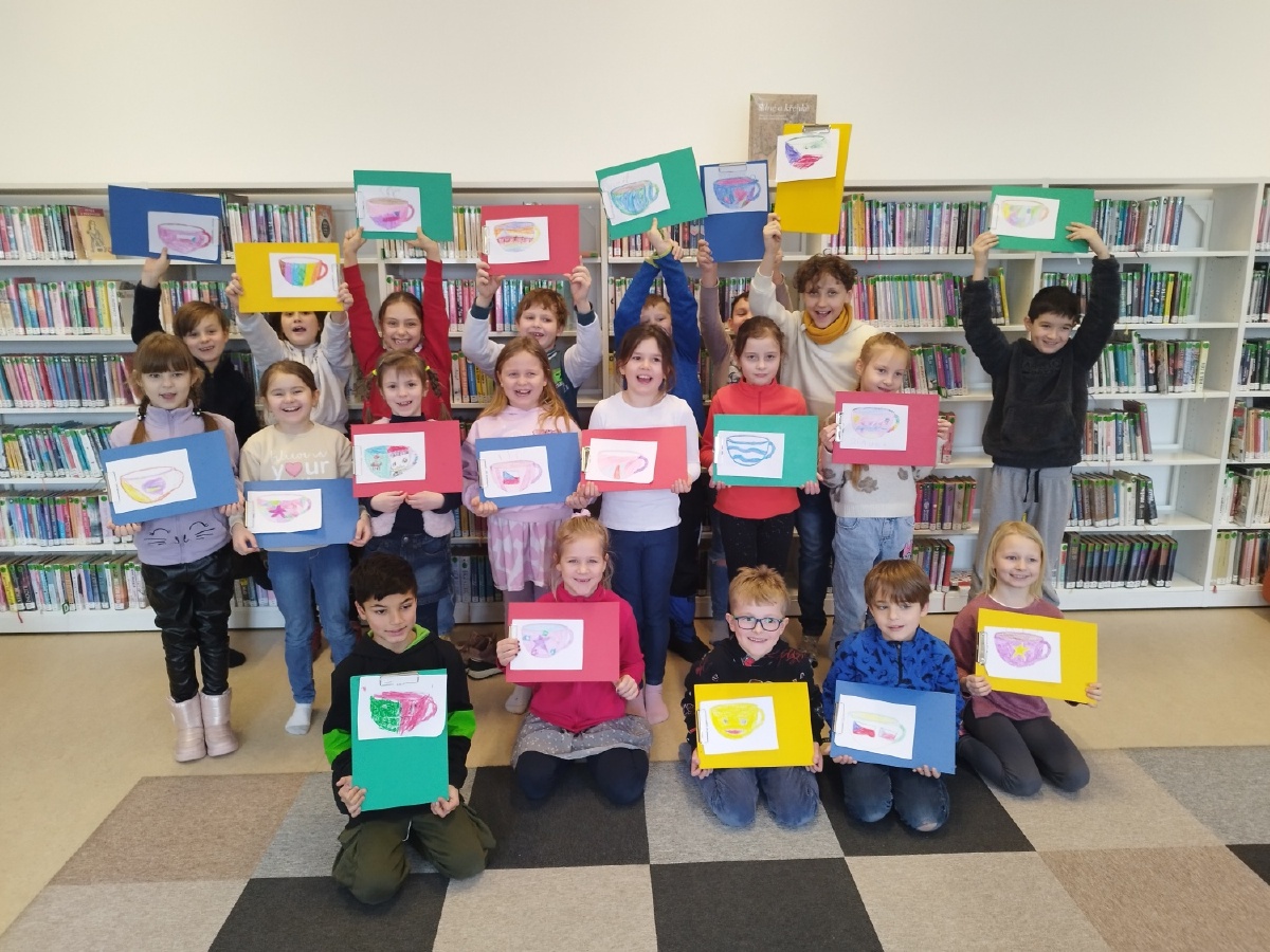 Druháčci z béčka navštívili knihovnu